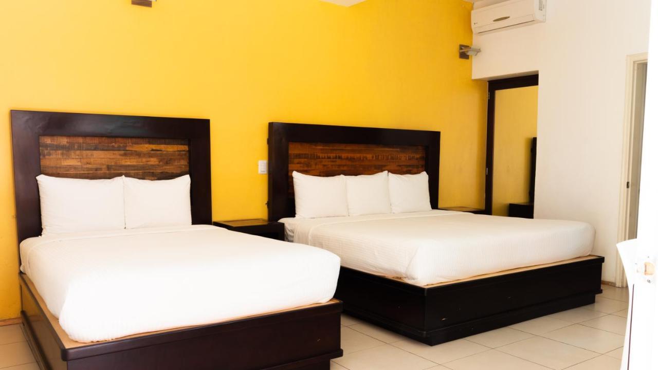 Happy Express Hotel Oaxaca Bagian luar foto